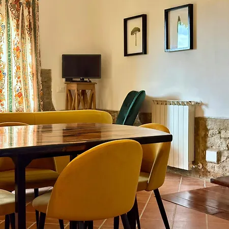 בית נופש Restored Barn In The Tuscan Hills *