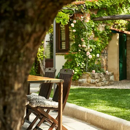 בית נופש Restored Barn In The Tuscan Hills *