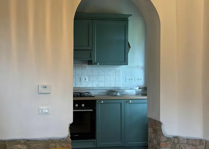 Restored Barn In The Tuscan Hills